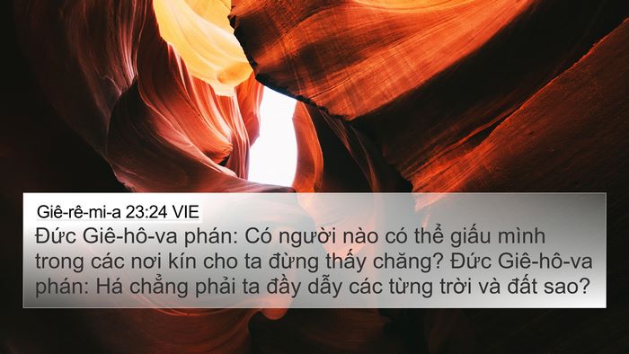 Giê-rê-mi-a 23:24 VIE Bible Verse Image