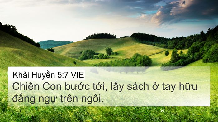 Khải Huyền 5:7 VIE Bible Verse Image