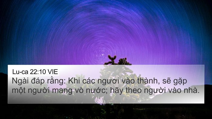 Lu-ca 22:10 VIE Bible Verse Image