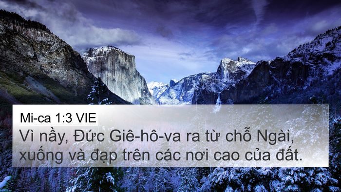 Mi-ca 1:3 VIE 4K Wallpaper - Vì nầy, Đức Giê-hô-va ra từ chỗ - 4K Wallpaper Bible Verse