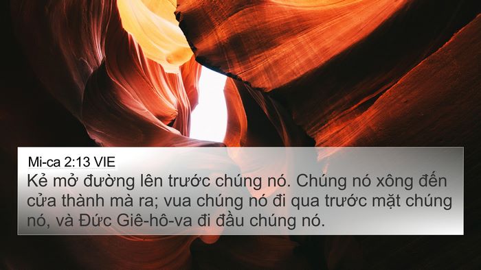 Mi-ca 2:13 VIE Bible Verse Image