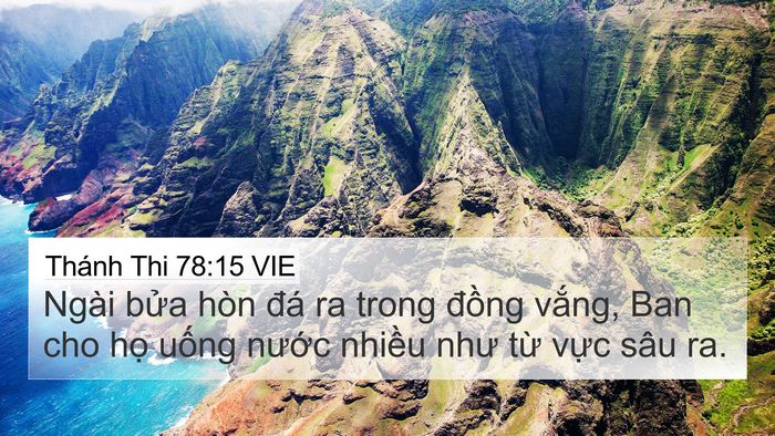 Thánh Thi 78:15 VIE Bible Verse Image