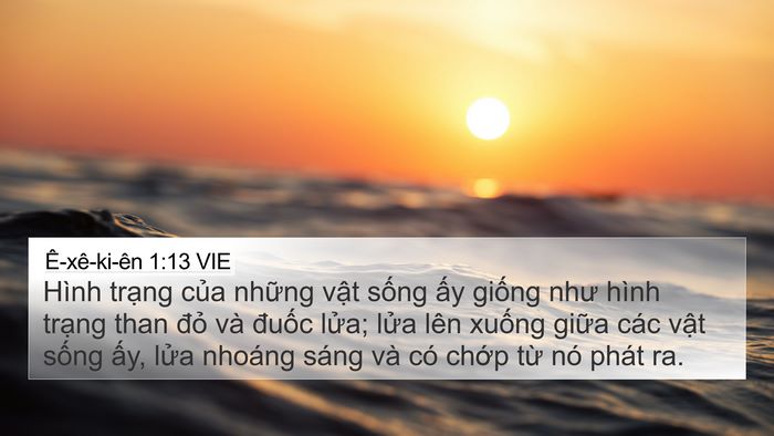 Ê-xê-ki-ên 1:13 VIE Bible Verse Image