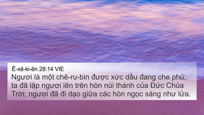 Ê-xê-ki-ên 28:14 VIE Bible Verse Image