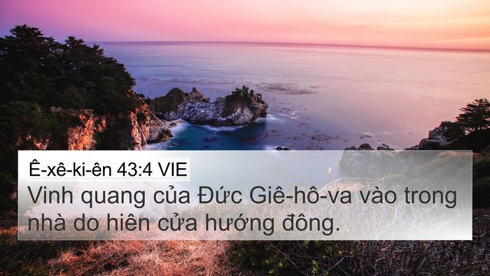 Ê-xê-ki-ên 43:4 VIE Bible Verse Image