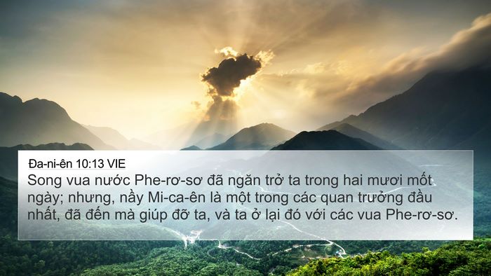 Ða-ni-ên 10:13 VIE Bible Verse Image