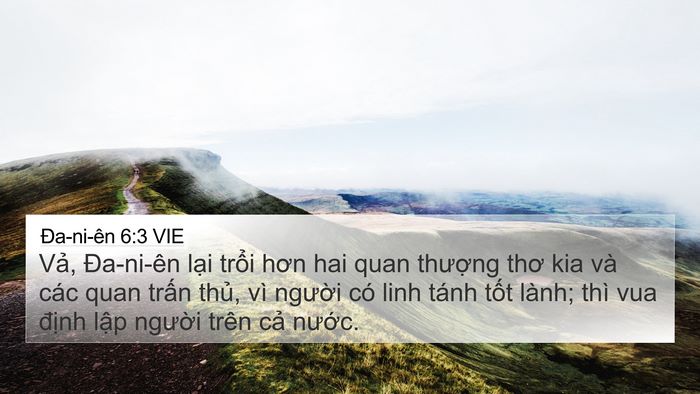 Ða-ni-ên 6:3 VIE Bible Verse Image
