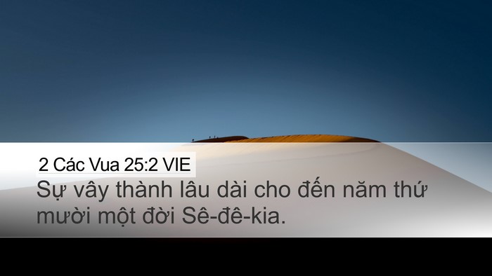 2 Các Vua 25:2 VIE Bible Verse Image