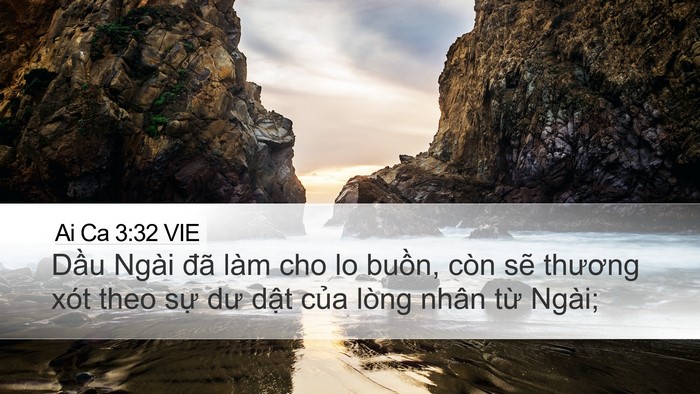 Ai Ca 3:32 VIE Bible Verse Image