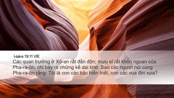 I-sai-a 19:11 VIE Bible Verse Image