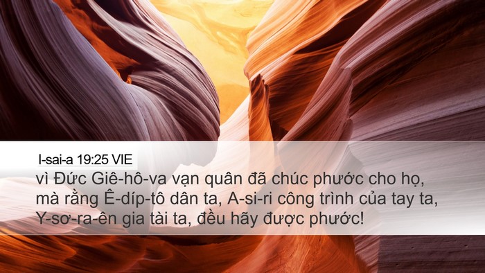 I-sai-a 19:25 VIE Bible Verse Image