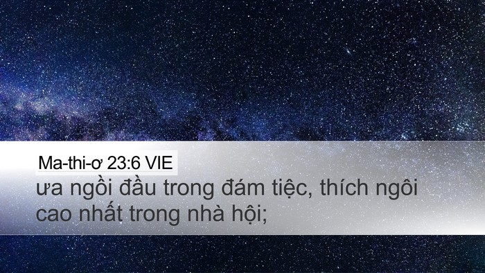 Ma-thi-ơ 23:6 VIE Bible Verse Image