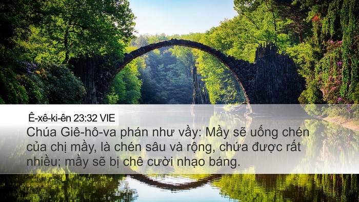 Ê-xê-ki-ên 23:32 VIE Bible Verse Image