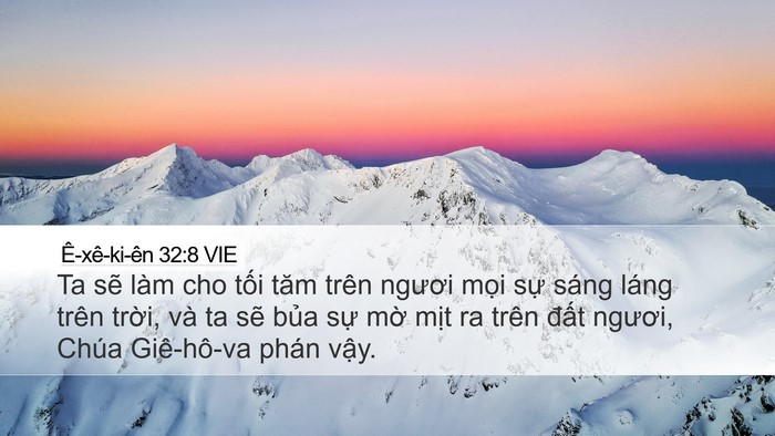 Ê-xê-ki-ên 32:8 VIE Bible Verse Image