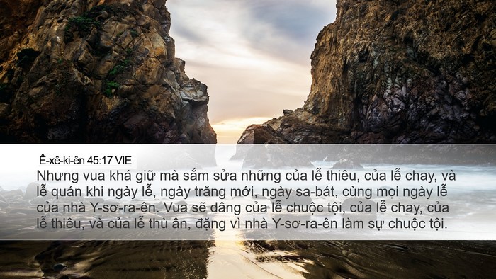 Ê-xê-ki-ên 45:17 VIE Bible Verse Image
