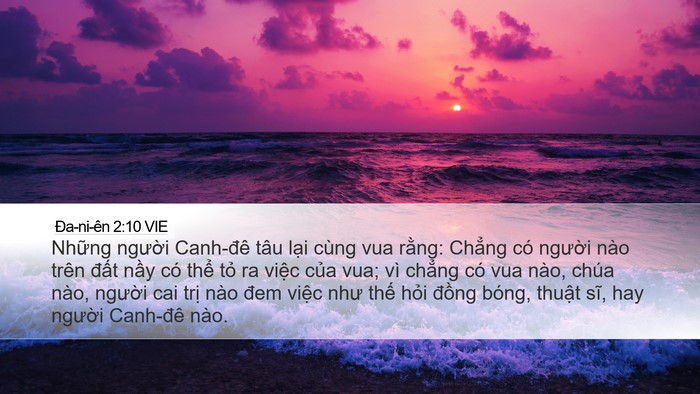 Ða-ni-ên 2:10 VIE Bible Verse Image
