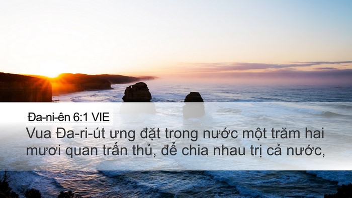 Ða-ni-ên 6:1 VIE Bible Verse Image