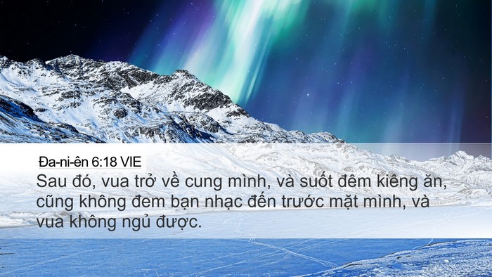 Ða-ni-ên 6:18 VIE Bible Verse Image