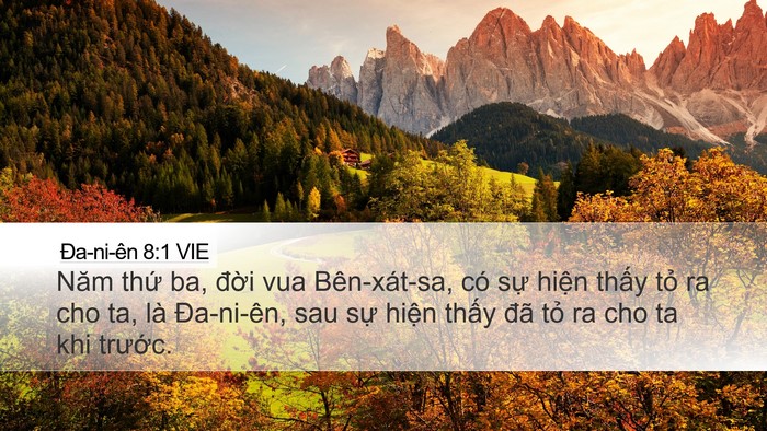 Ða-ni-ên 8:1 VIE Bible Verse Image