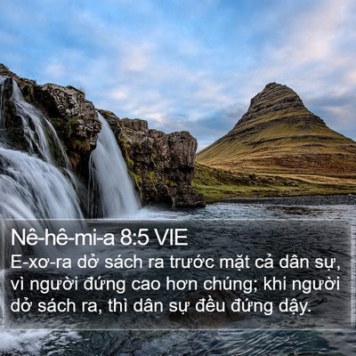Nê-hê-mi-a 8:5 VIE Bible Verse Image