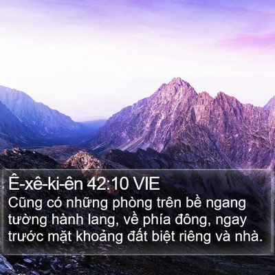 Ê-xê-ki-ên 42:10 VIE Bible Verse Image
