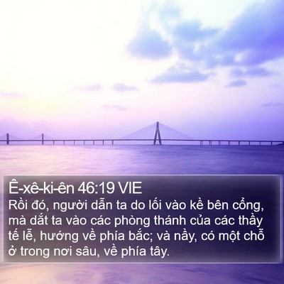 Ê-xê-ki-ên 46:19 VIE Bible Verse Image