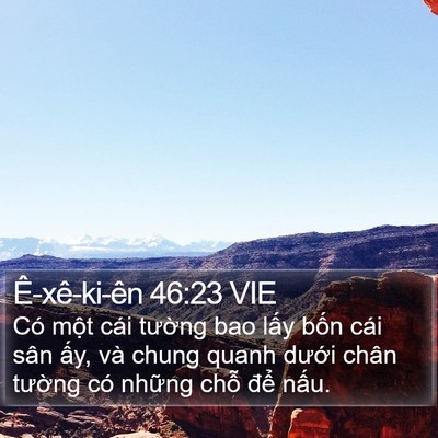 Ê-xê-ki-ên 46:23 VIE Bible Verse Image