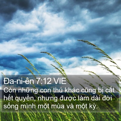 Ða-ni-ên 7:12 VIE Bible Verse Image