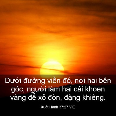 Picture 03 - Xuất Hành 37:27 VIE - Dưới đường viền đó, nơi hai bên - Bible Verse Picture
