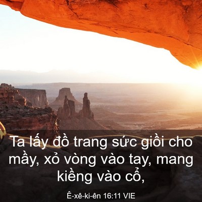 Picture 03 - Ê-xê-ki-ên 16:11 VIE - Ta lấy đồ trang sức giồi cho mầy, xỏ - Bible Verse Picture