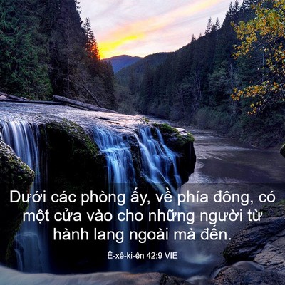 Picture 03 - Ê-xê-ki-ên 42:9 VIE - Dưới các phòng ấy, về phía đông, có - Bible Verse Picture