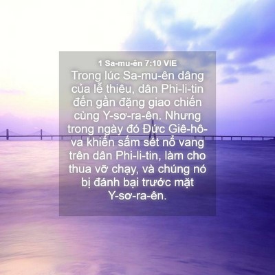 Picture 04 - 1 Sa-mu-ên 7:10 VIE - Trong lúc Sa-mu-ên dâng của lễ thiêu, - Bible Verse Picture