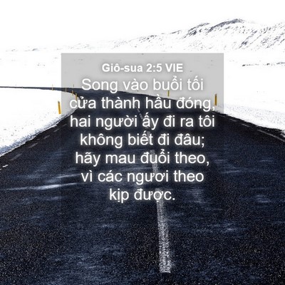 Picture 04 - Giô-sua 2:5 VIE - Song vào buổi tối cửa thành hầu đóng, - Bible Verse Picture