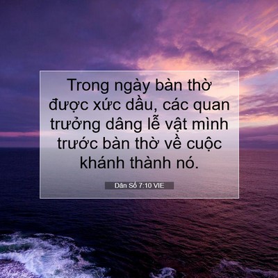 Picture 07 - Dân Số 7:10 VIE - Trong ngày bàn thờ được xức dầu, các - Bible Verse Picture