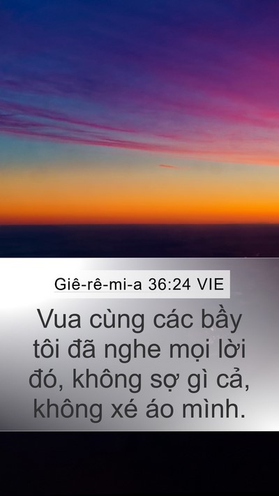 Giê-rê-mi-a 36:24 VIE Bible Verse Image