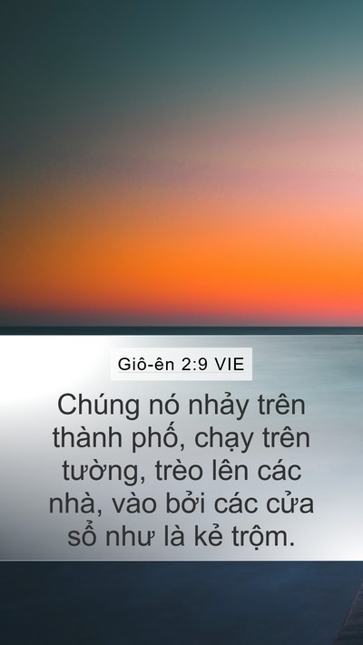 Giô-ên 2:9 VIE Mobile Phone Wallpaper - Chúng nó nhảy trên thành phố, chạy - Mobile Bible Verse Wallpaper