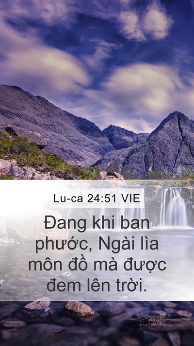 Lu-ca 24:51 VIE Bible Verse Image