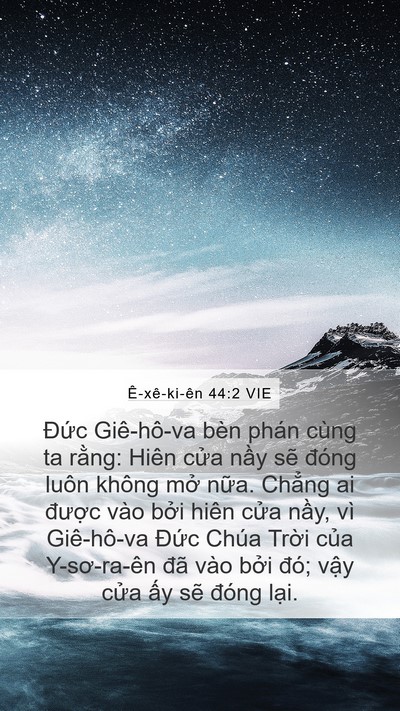 Ê-xê-ki-ên 44:2 VIE Bible Verse Image