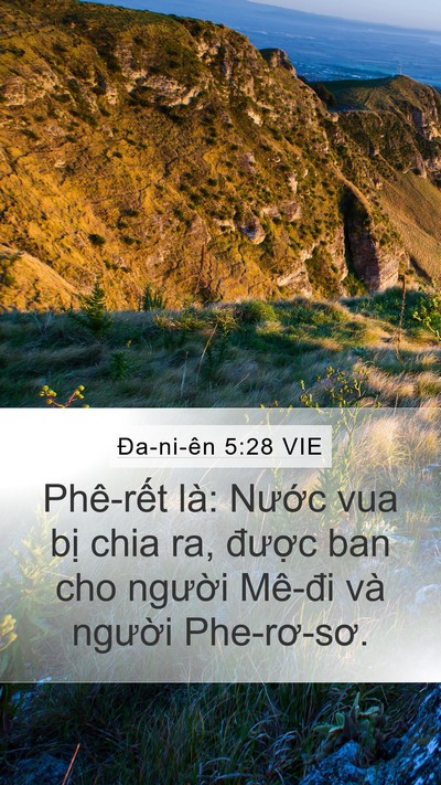 Ða-ni-ên 5:28 VIE Bible Verse Image